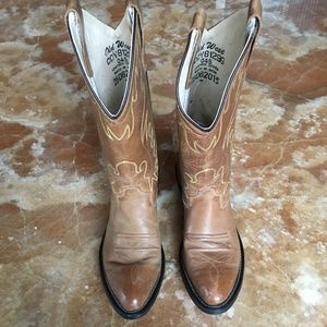 Old West Cowboy Boots Tan